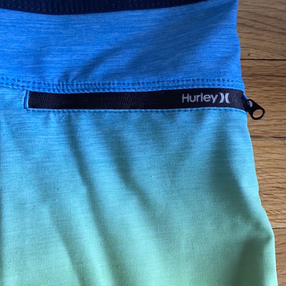 Hurley Swim for Men 30 waist - Picture 4 of 4